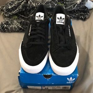 Adidas Continental Vulc